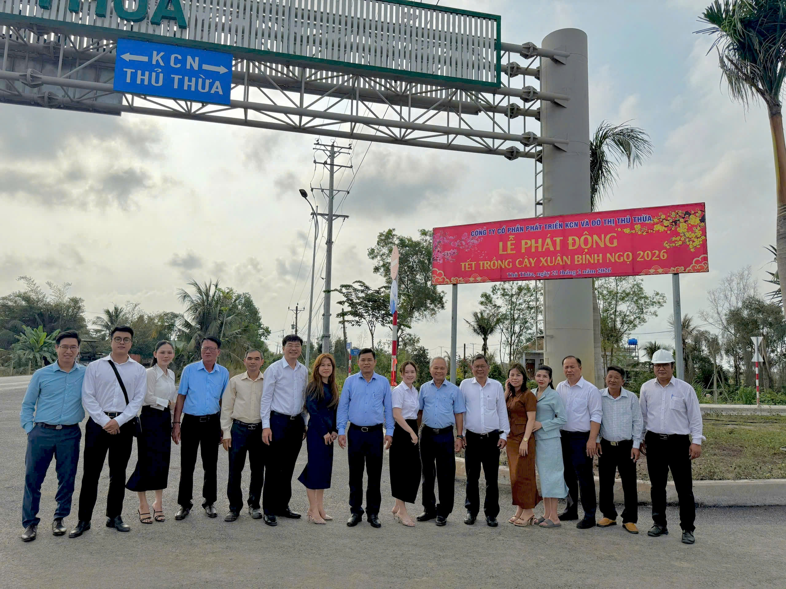 IDTT HƯỞNG ỨNG TẾT TRỒNG CÂY XUÂN BÍNH NGỌ 2026 – CHUNG SỨC VÌ MÔI TRƯỜNG XANH, BỀN VỮNG